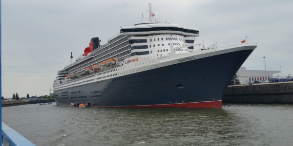 Queen Mary 2